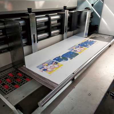 ζαρωμένη μηχανή εκτύπωσης κοπτών κύβων σίτισης μολύβδου κιβωτίων χαρτοκιβωτίων adge slotter